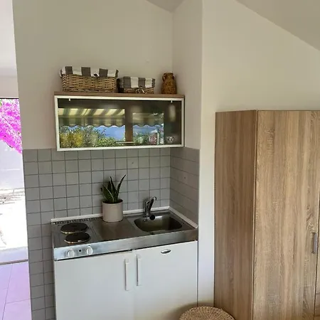 Studio Apartment Sol Mlini Exterior photo