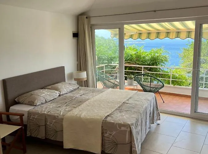 Studio Apartment Sol
